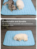 Cooling Pet Ice Mat – Summer Gel Pad for Cats & Small Dogs, Breathable & Portable Bed